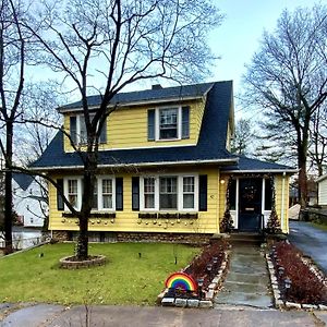 Cozy, Elegant Room Near Yale, St Hamden Exterior photo