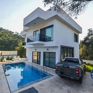 Luxury Villa With Pool Dalaman Exterior photo
