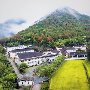 Tiantai Hotel Exterior photo