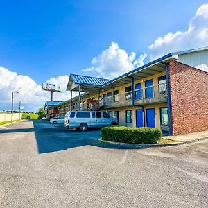 Hahira Inn By Oyo Near Valdosta Exterior photo