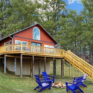 Hot Tub, Fire Pit, Huge Deck At Loft Cabin Vila Hedgesville Exterior photo