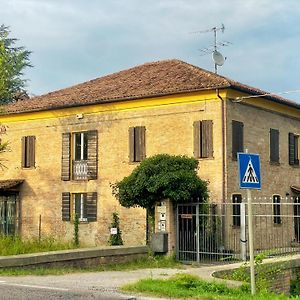 A Casa Di Maica Acomodação com café da manhã Ferrara Exterior photo