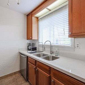 Lovely 1Br Apt Across From Fsq W/Pool! Scottsdale Exterior photo