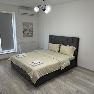 Milan Luxury Apartaments V-Maurer Residence Târgu-Mureş Exterior photo