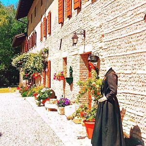 La Regina Del Bosco Vila Rivignano Exterior photo