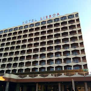 Hotel Lisboa Badajós Exterior photo