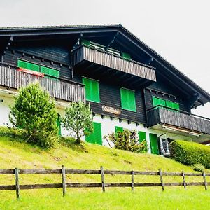 Cozy Chalet Bergblick Apartamento Oberiberg Exterior photo