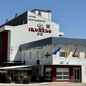 Hostal Restaurante Irunako Hotel Villafría de Burgos Exterior photo