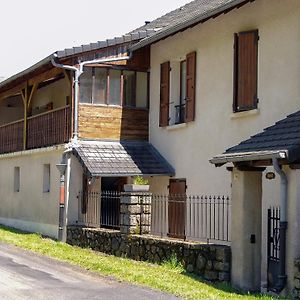 Gite 4 Personnes Vue Sur Le Lac Des Graves - Vallee De La Jordanne,Aurillac,Cantal,Auvergne Vila Lascelle Exterior photo