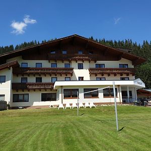 Hanneshof Hotel Flachau Exterior photo