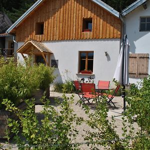 Gite Du Fourperet-Parc Naturel Du Haut-Jura Vila Longevilles-Mont-dʼOr Exterior photo