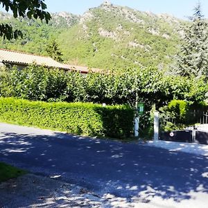 St Martin Du Canigou Acomodação com café da manhã Casteil Exterior photo