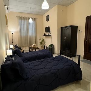 شقة النور Apartamento Sinadil Exterior photo