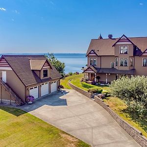 Luxury Bayfront Oasis With Private Beach Access, Near Tulalip Casino And Outlets! Vila Exterior photo