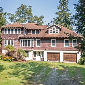 Camp Roosevelt Cottage Shelburne Exterior photo