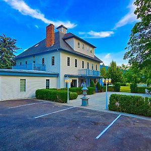 Gardenview Estate Bed And Breakfast Kettle Falls Exterior photo