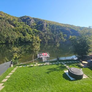 Green Rock Cabin Vila Somesu Cald Exterior photo