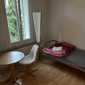 Zi C Fuer 2Per Naehe Solothurn U Parkplatz Apartamento Derendingen Exterior photo