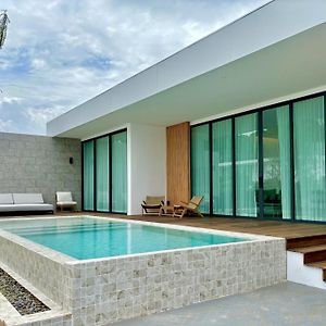 Modernfes Pool Villa Khao Yai Ban Nong Song Hong Exterior photo