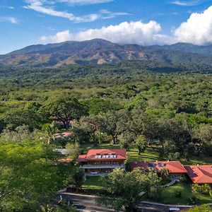 Hacienda Guachipelin Volcano Ranch Hotel & Hot Springs Libéria Exterior photo