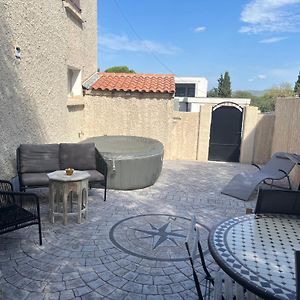 Charmant Logement Avec Un Exterieur Et Un Jacuzzi Apartamento Lançon-Provence Exterior photo