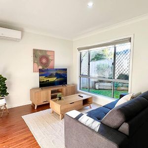 Casa Cirrus 1- Newly Furnished Spacious Unit In A Duplex At Coomera Vila Gold Coast Exterior photo