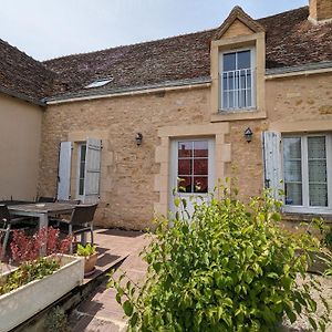 Charmant Gite En Berry Avec Terrasses, Jardin Et Parking Prive, Proche De Nohant Et La Chatre - Fr-1-591-35 Vila Lourouer-Saint-Laurent Exterior photo