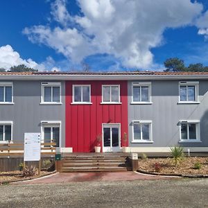 Le Nid Cabailla Acomodação com café da manhã Coimères Exterior photo