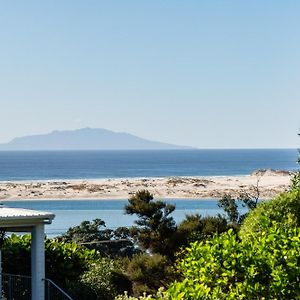 19Th Hole Getaway - Mangawhai Holiday Home Exterior photo