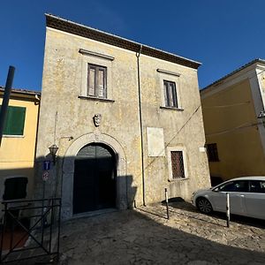 Palazzo Antico, Montemiletto Acomodação com café da manhã Exterior photo