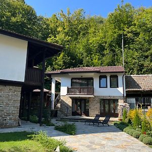 Verta House Hotel Tryavna Exterior photo