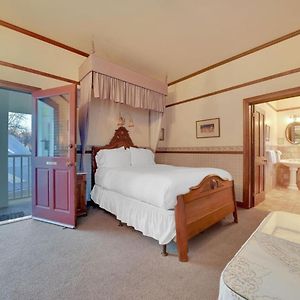 Romantic Victorian Getaway The Fox Hotel Sutter Creek Exterior photo