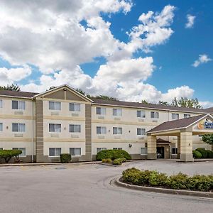 Comfort Inn & Suites East Moline Near I-80 Exterior photo