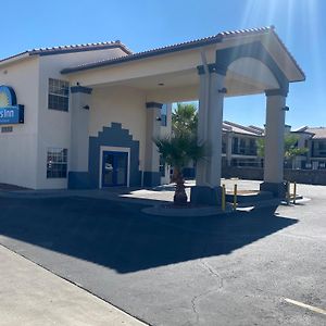 Days Inn By Wyndham El Paso West Exterior photo