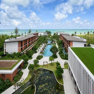 Pullman Khao Lak Resort Exterior photo