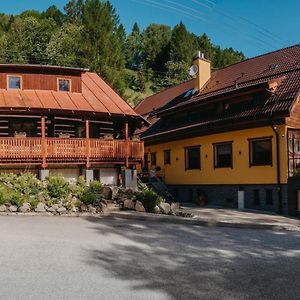 Penzión Ski Jezersko Hotel Exterior photo