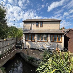 Little Brook Vila Chelmsford Exterior photo