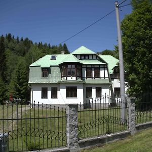 Vila Anobis Hotel Nové Hamry Exterior photo