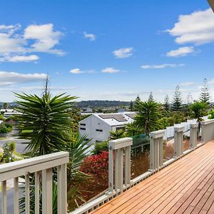 High Tide - Mangawhai Heads Holiday Home Exterior photo