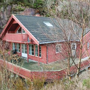 5 Bedroom Gorgeous Home In Lindesnes Svenevik Exterior photo