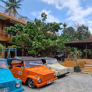 Anugrah Borobudur Hotel Magelang Exterior photo