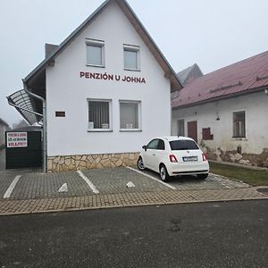 Penzión U Johna Hotel Vyšné Ružbachy Exterior photo