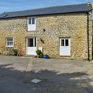 The Old Engine House Vila Burstock Exterior photo