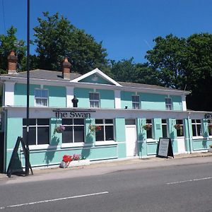 The Swan Inn Southampton Exterior photo