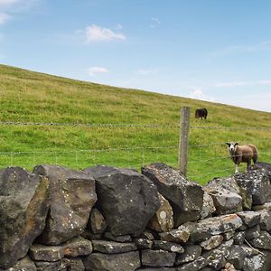 North Moor Farm Shepherds Hut Vila Huddersfield Exterior photo