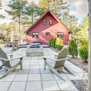 Charming Tamworth Cabin With Grill And Fireplace Vila Exterior photo