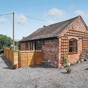 The Bothy Vila Malvern Wells Exterior photo