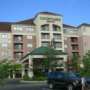 Courtyard By Marriott Erie Ambassador Conference Center Hotel Exterior photo