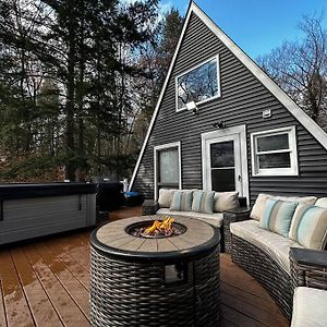 New! Cozy & Modern A-Frame In The Woods W/Hot Tub Vila Tamworth Exterior photo