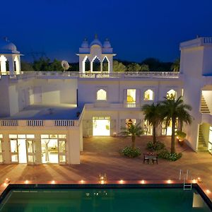 Savista Retreat Hotel Jaipur Exterior photo